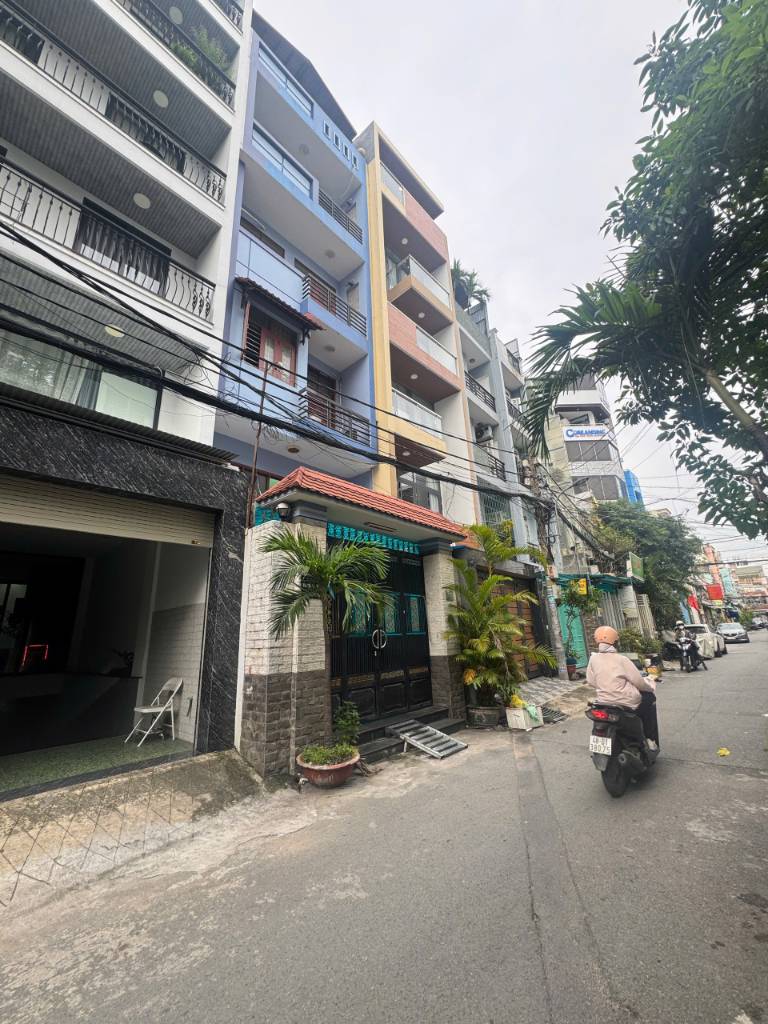 BÁN NHÀ HXH TÔ HIẾN THÀNH, QUẬN 10, Ô TÔ TRONG NHÀ, 80M2, 5 TẦNG, GIÁ 20 TỶ TL